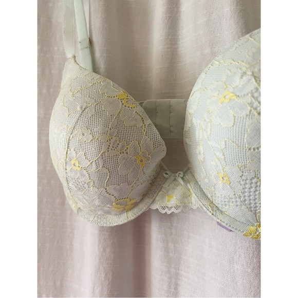 Savage X Fenty | Floral Lace Bra - Picture 1 of 9